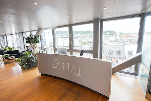Empfang des Swiss Dental Center Zürich